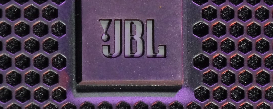 JBL EON615 Aktivlautsprecher Logo