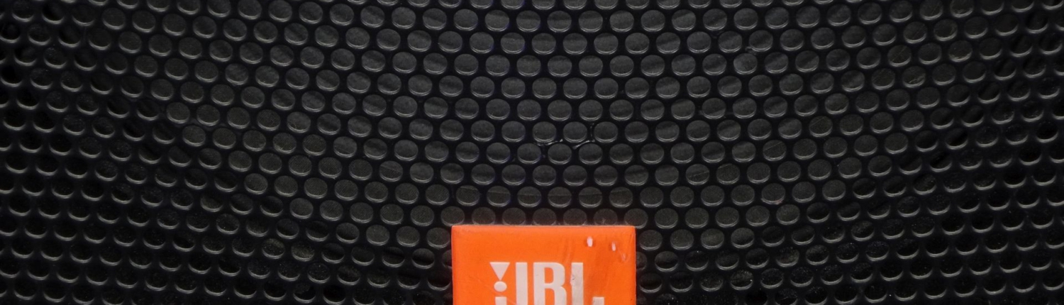 JBL JRX 112 Badge