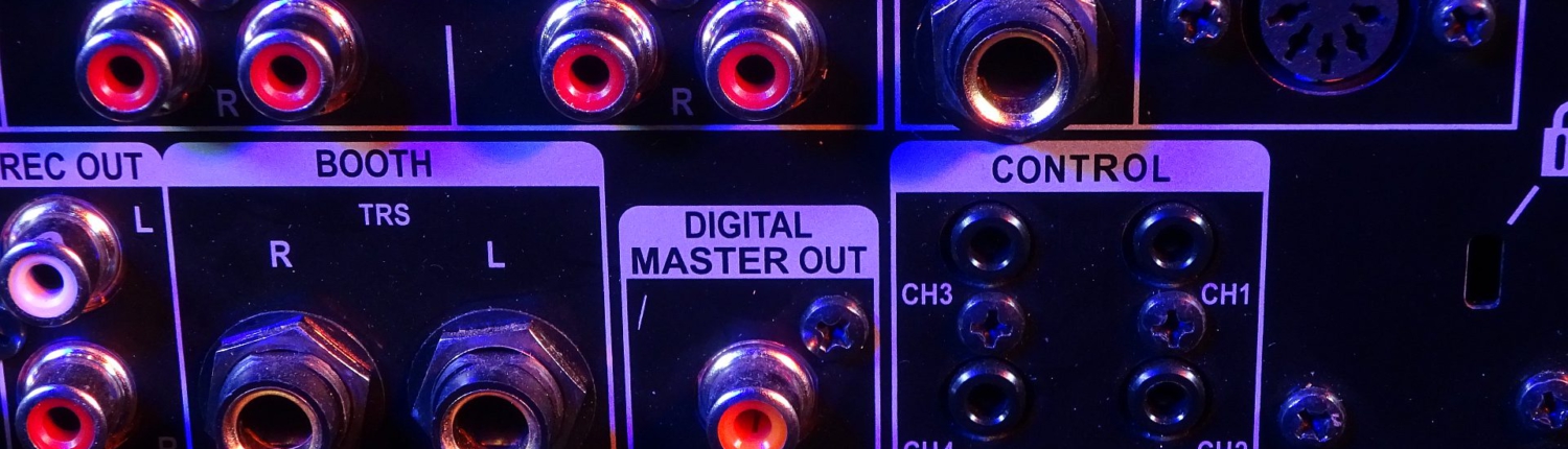 Pioneer DJM850 Digital-Out