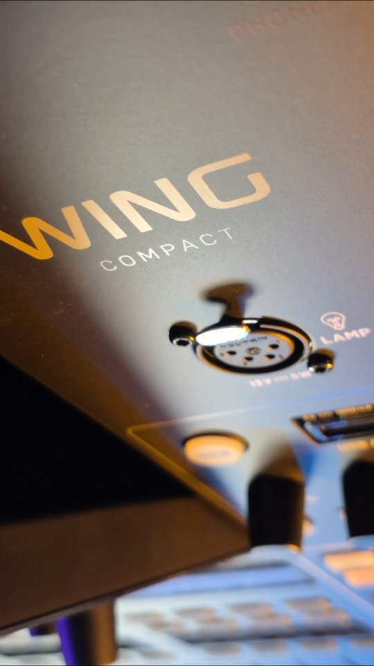 Digitale Mischpulte mieten bei POWERRENT ® für Dein Gig oder Dein Konzert z.B. WING Compact Digital Mixer mit enormer Ausstattung : 48 Input Kanäle, davon 24 Midas On Board Mikrofonvorverstärker, 28 Ausgangsbusse, Dual SD Recorder für Max.64 Spuren auch für Virtual Soundcheck, 16 Stereo Effekt Engines, 3 Effekt/EQ Slots je Kanal, 3 AES50 Ports für 144 Kanäle,10,1 Zoll Touchscreen, schwenkbar, Remote über Tablet, Laptop oder Handy
#behringer #veranstaltungstechnik #event #mieten #livegig